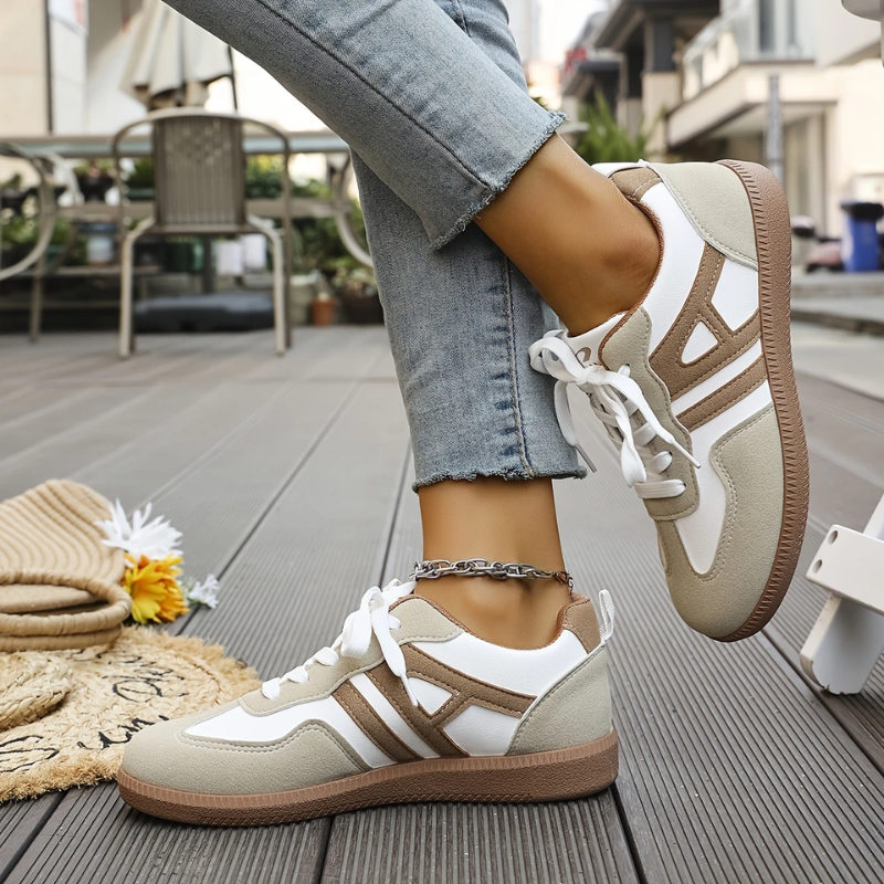 Bianca | Scarpe da ginnastica comode e di sostegno