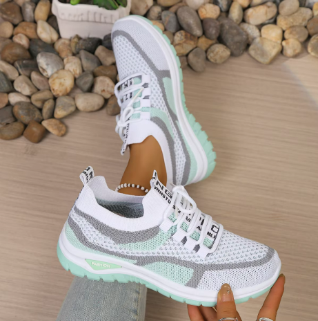 Nerina | Scarpe da ginnastica leggere e comode