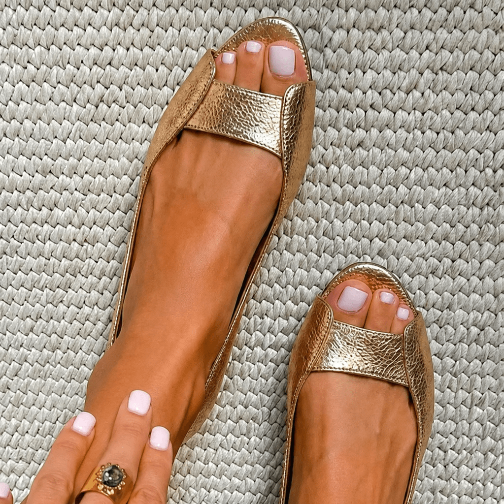 Adelina Sandali Dorati Comfort Chic - Serena Roma