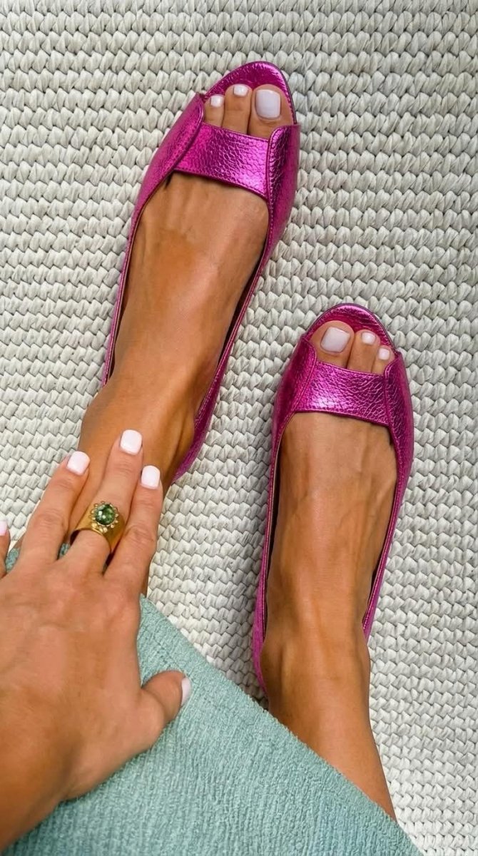 Adelina Sandali Dorati Comfort Chic - Serena Roma