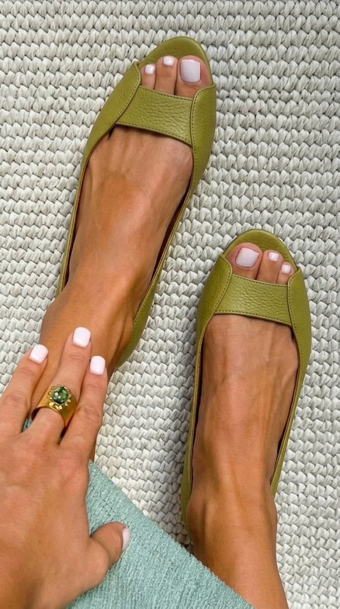 Adelina Sandali Dorati Comfort Chic - Serena Roma