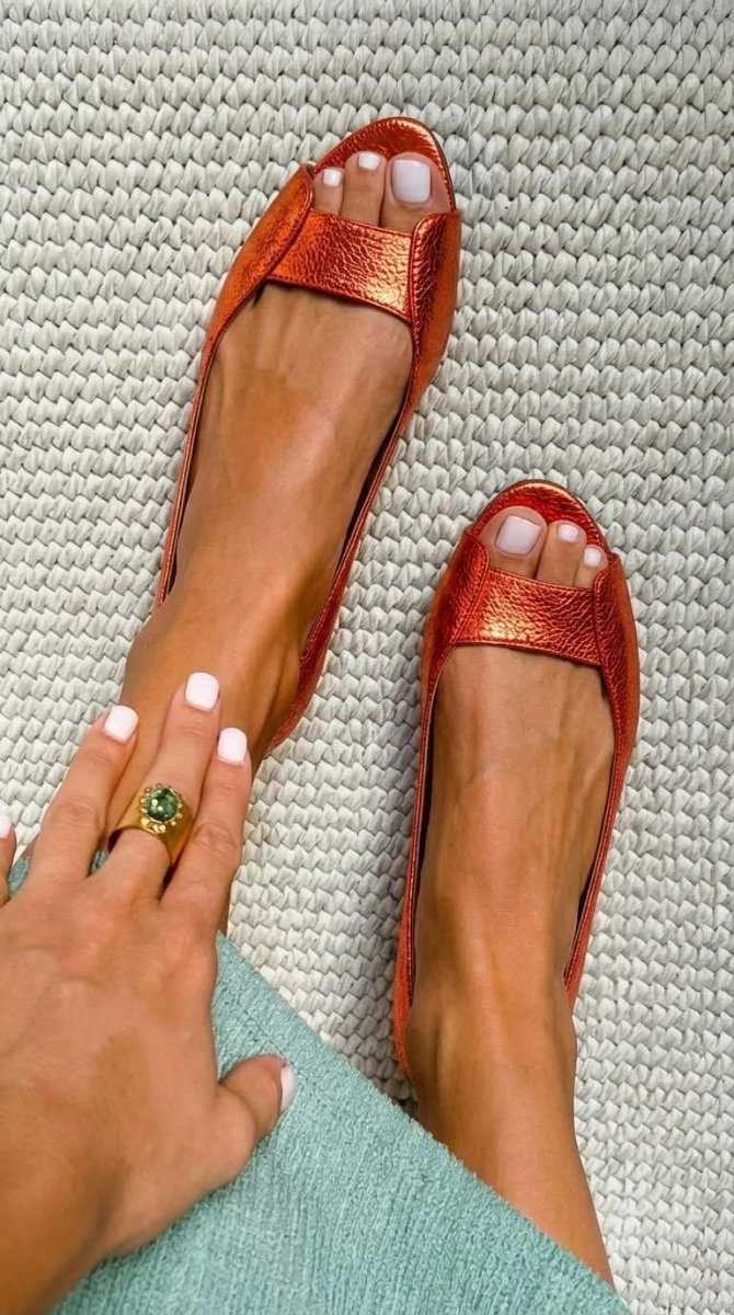 Adelina Sandali Dorati Comfort Chic - Serena Roma