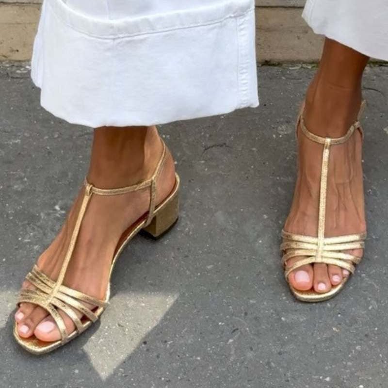 Allegra Sandali Dorati Tacco Quadrato - Serena Roma