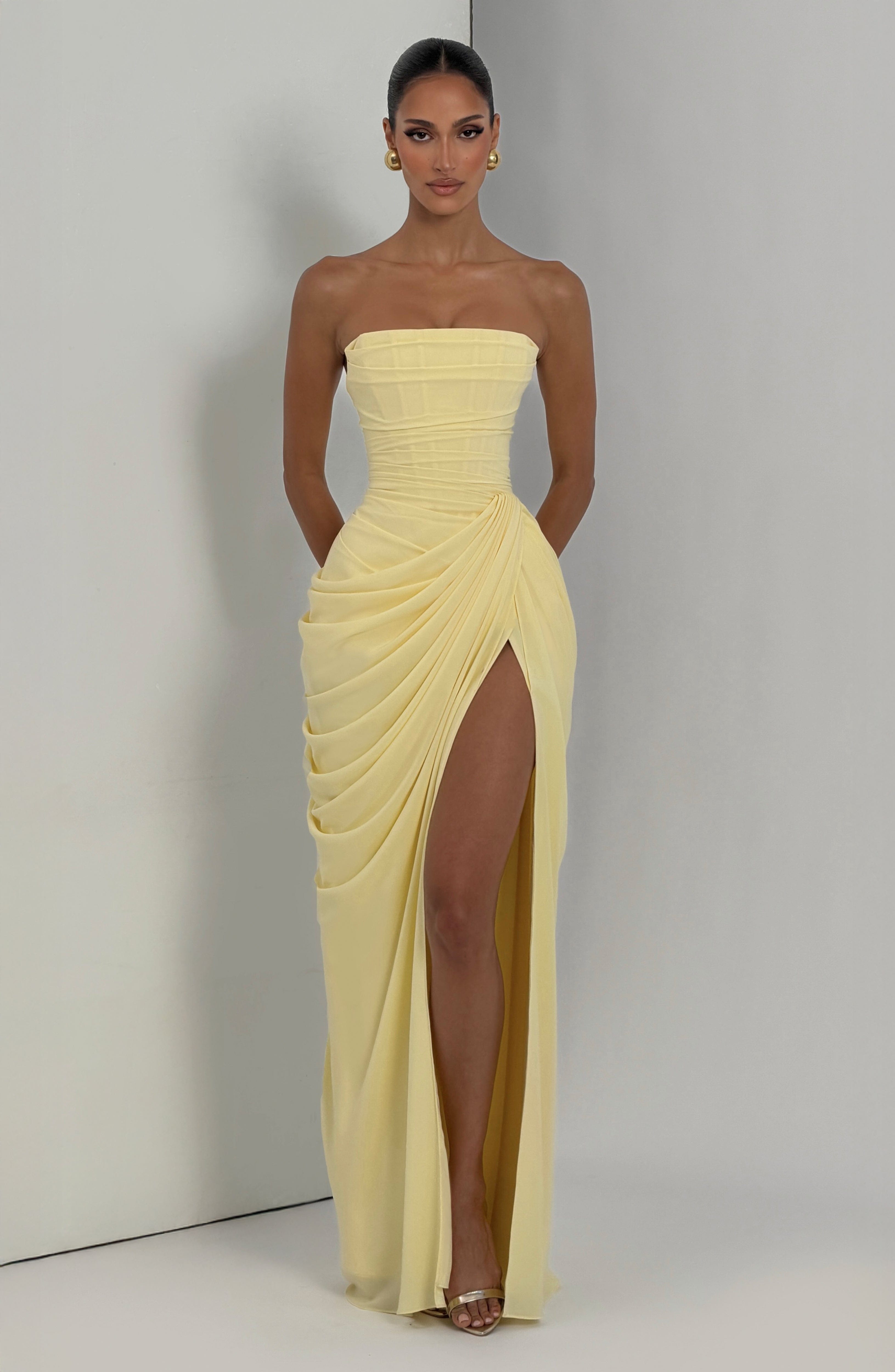 Lola™ abito | Eleganza scultorea che valorizza la tua figura