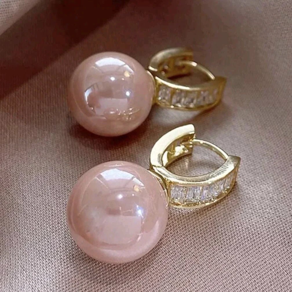 Sensibilizzazione sul tumore al seno | Orecchini con perle rosa cipria | 1+1 Gratis - Serena Roma